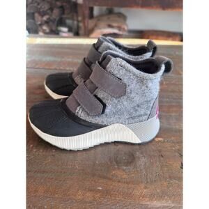 Kids' Sorel Out 'N About™ Waterproof snow Boot sz 12 gray